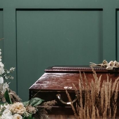 How Long is a Funeral Service? Understanding Duration and Planning